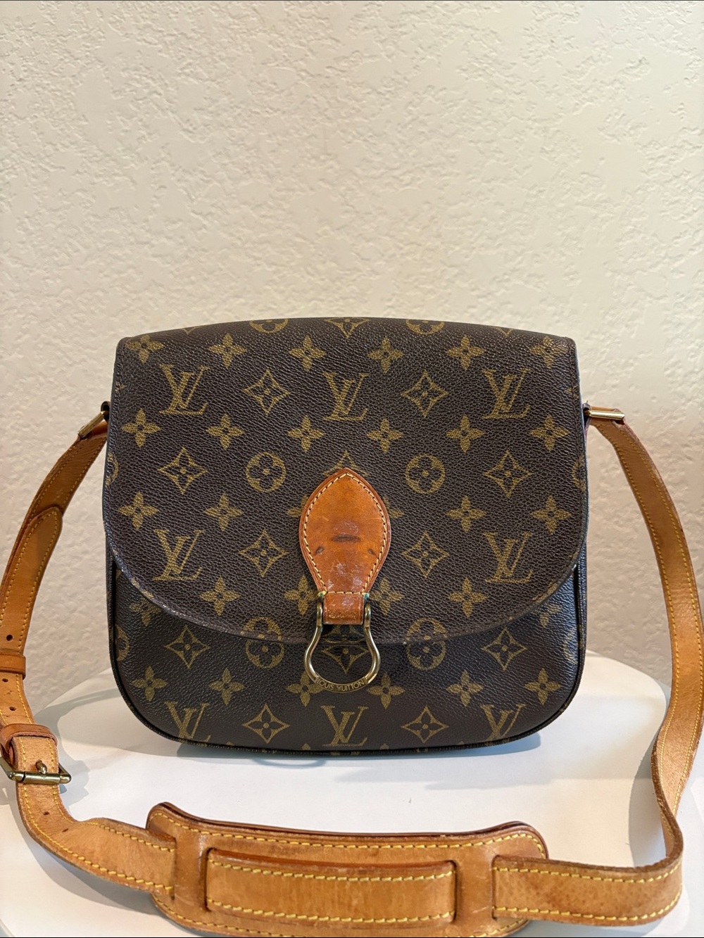 Sold Louis Vuitton TH0927 GM Saint Cloud Brown Monogram Crossbody Bag - Picture 2 of 16